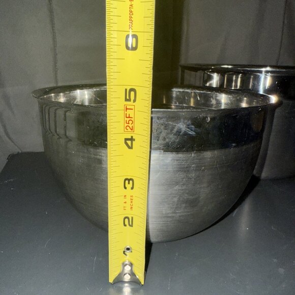 Stainless Steel Mixing Bowls Set Of 2 7.5” & 9.5” - Picture 5 of 15